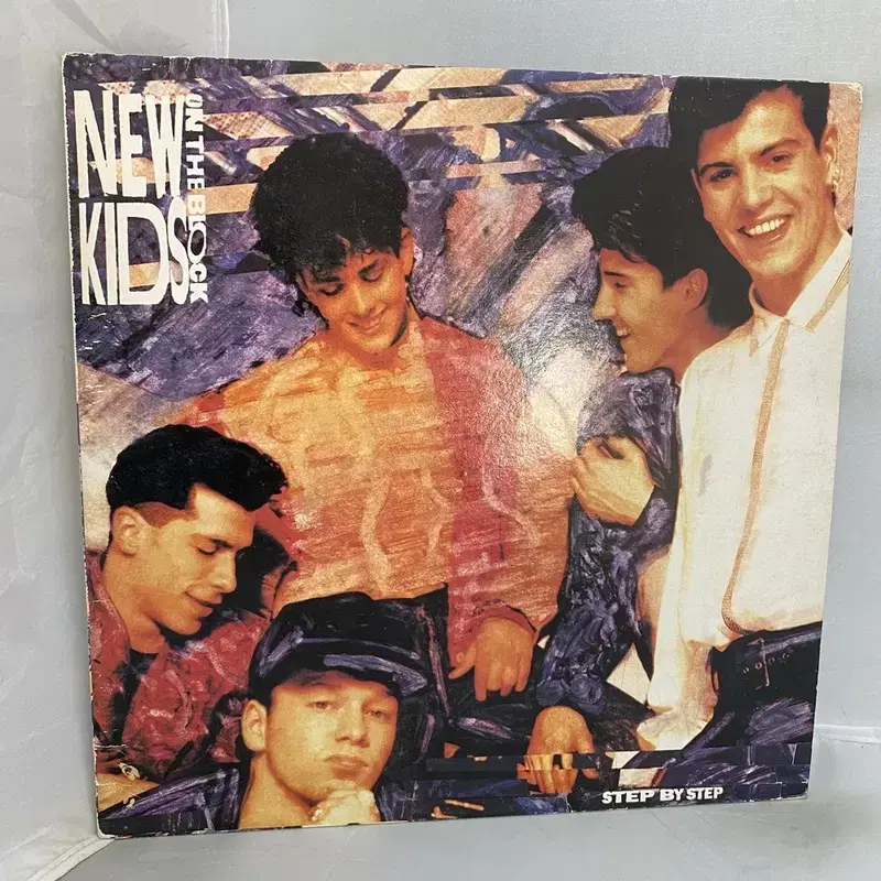 NEW KIDS ON THE BLOCK  LP / AA4748